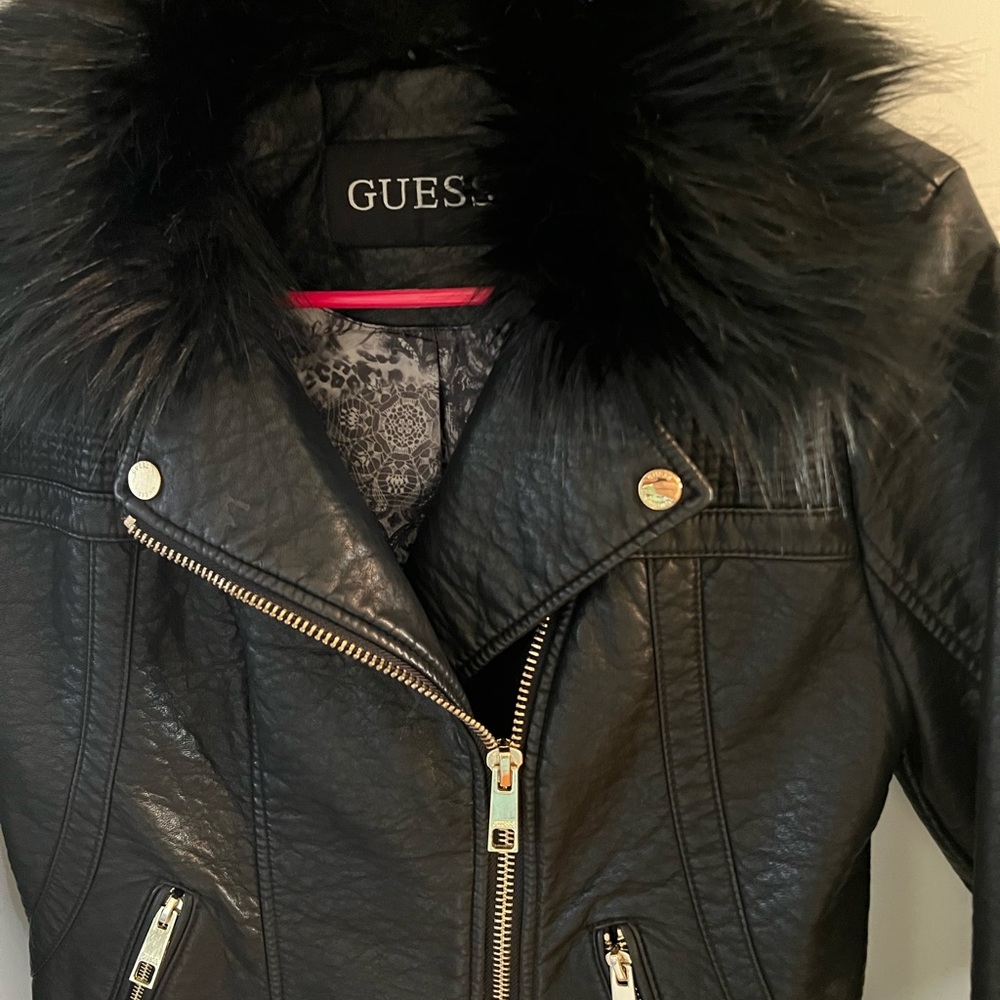 Guess jacket - Picture 2 of 8